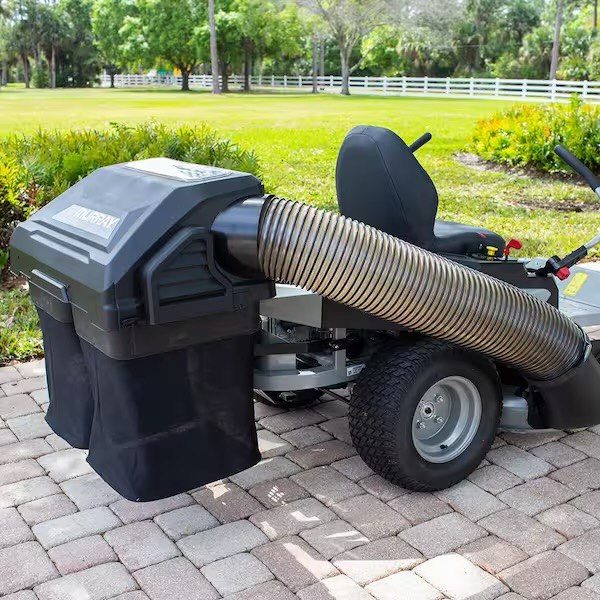 Cruz 42 In. 19.0 HP Zero Turn Mower and Zero-Turn Lawn Mower Cover